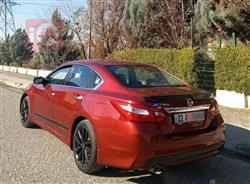 نيسان ألتيما